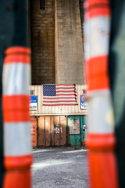 Red and white concrete column
